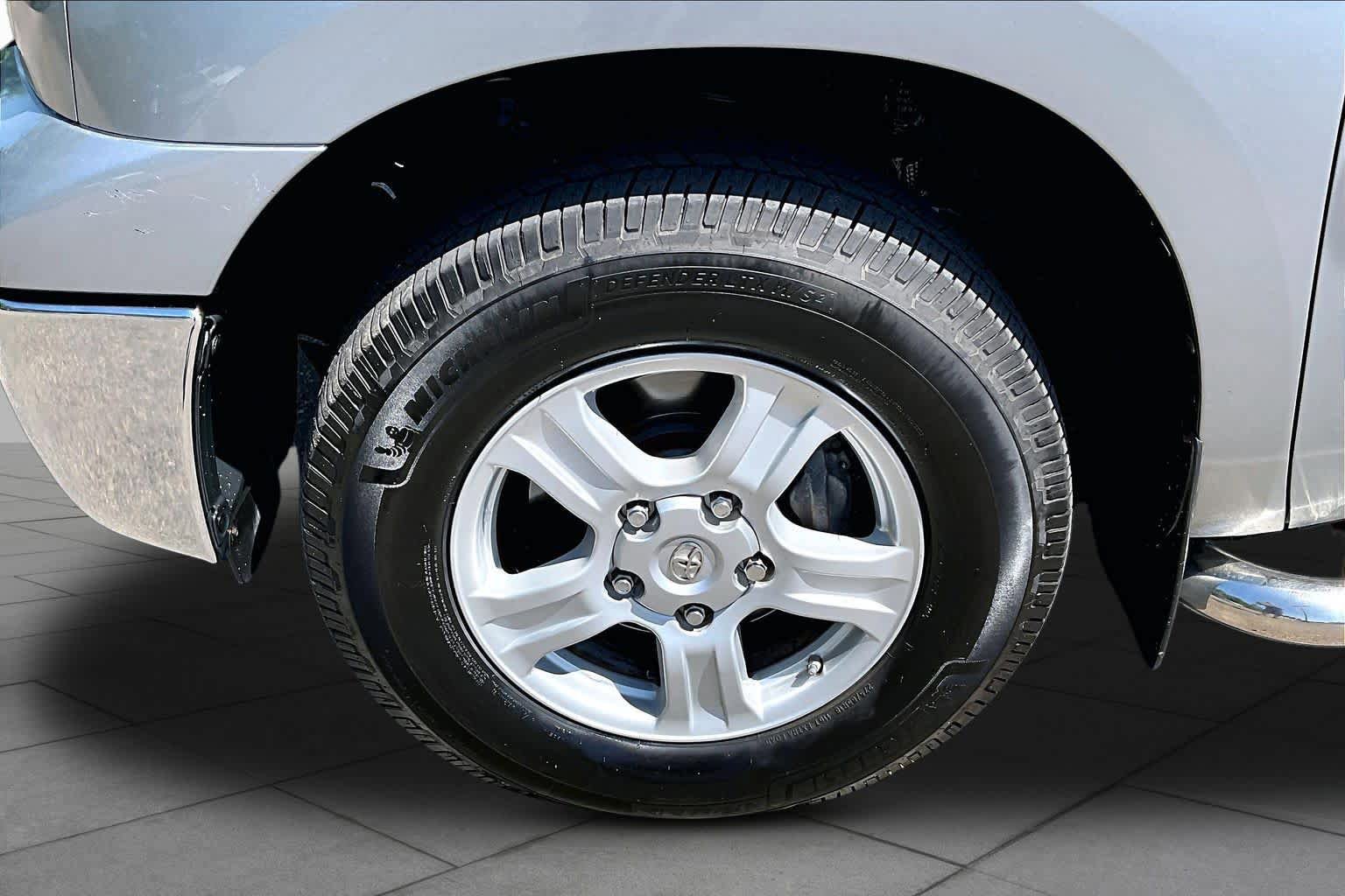 Used 2008 Toyota Tundra SR5 AWD/4WD image 10