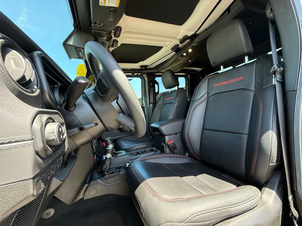 Used 2025 Jeep Gladiator Rubicon AWD/4WD image 4