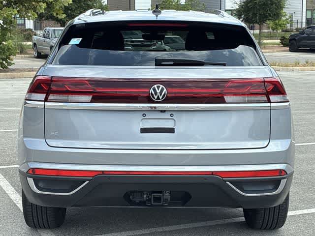Used 2026 Volkswagen Atlas Cross Sport SE FWD image 5