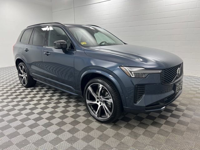 New 2026 Volvo XC90 B6 Ultra w/ Lounge Package image 4