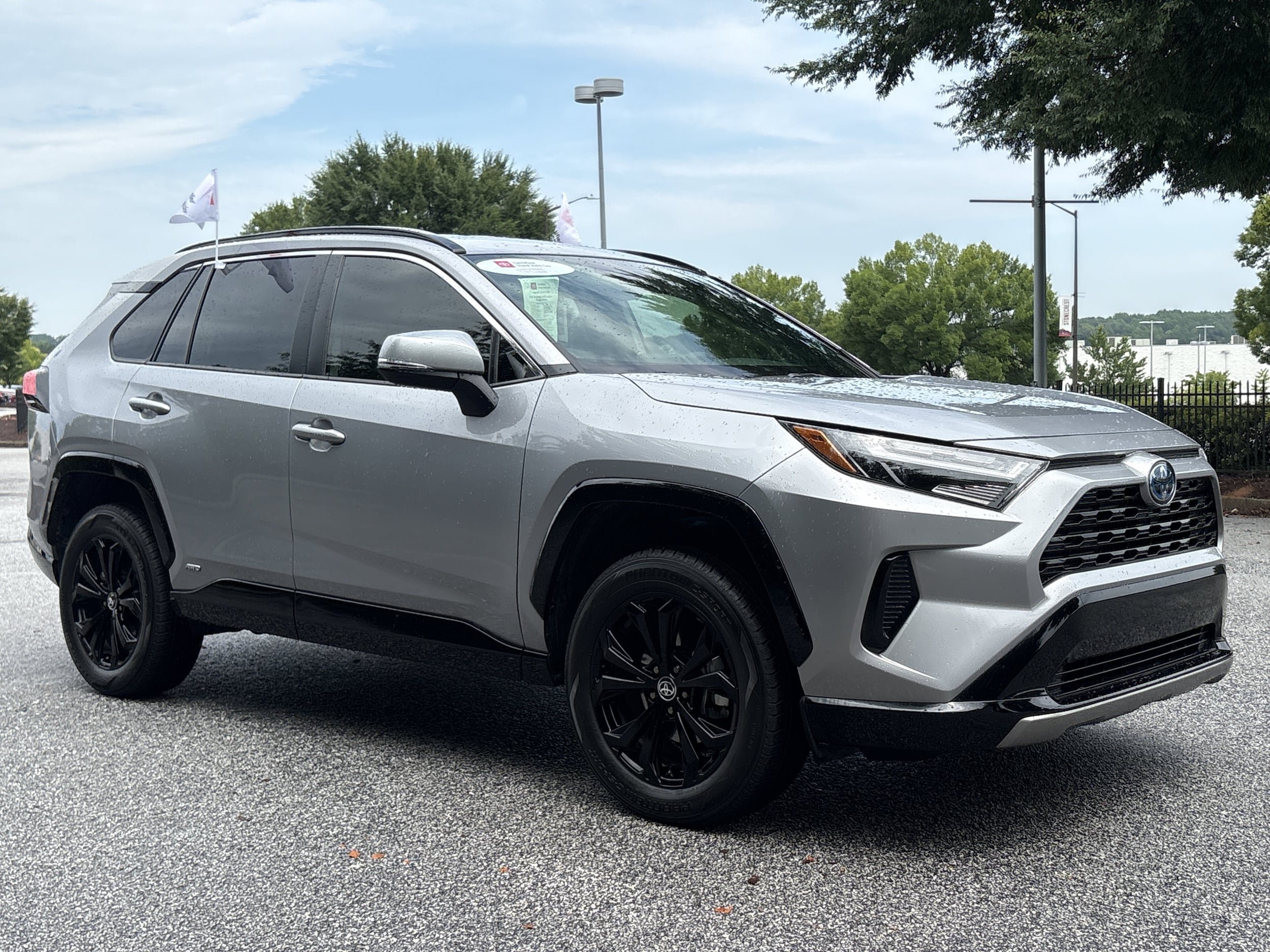 Certified 2023 Toyota RAV4 SE w/ SE Grade Weather Package AWD/4WD image 28