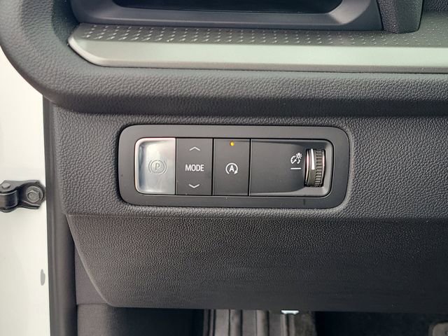 New 2026 Chevrolet Traverse LT w/ Midnight/Sport Edition FWD image 26