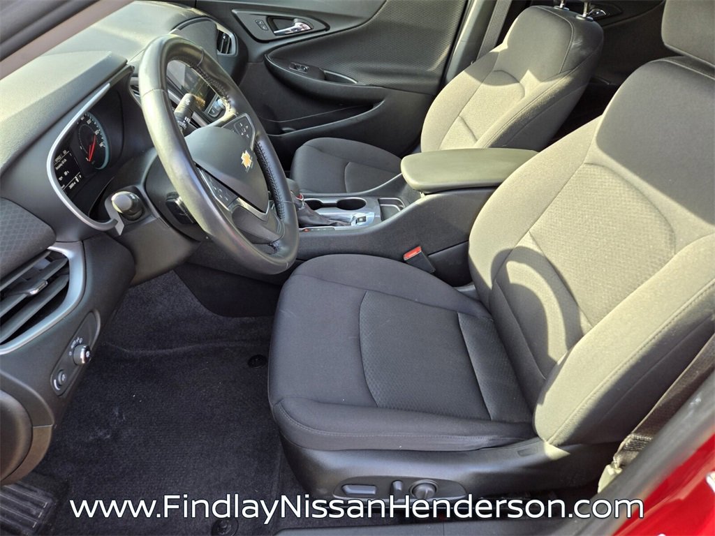 Used 2022 Chevrolet Malibu RS image 11