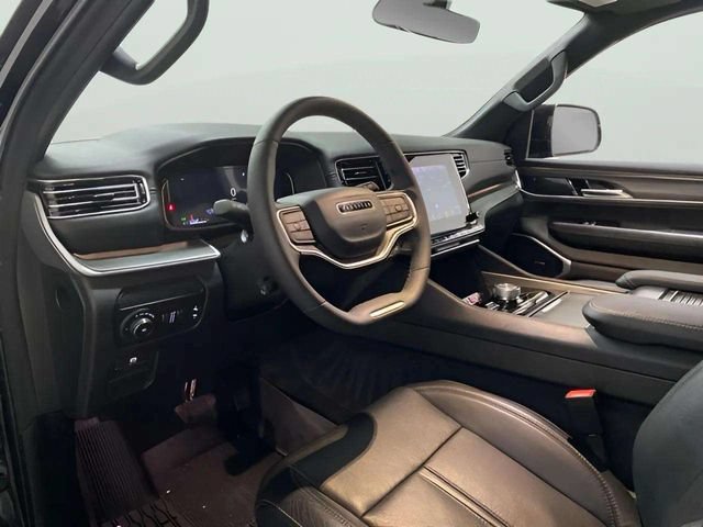 Used 2024 Jeep Wagoneer Series II w/ Premium Group I AWD/4WD image 63