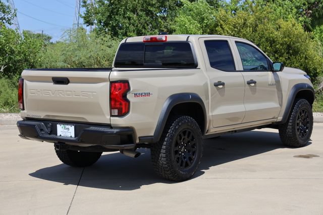Used 2023 Chevrolet Colorado Trail Boss w/ Technology Package AWD/4WD image 9