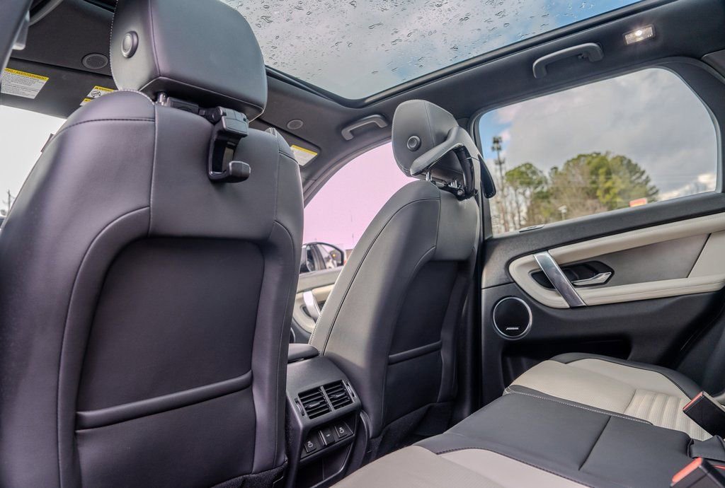 Used 2023 Land Rover Discovery Sport S R-Dynamic image 20