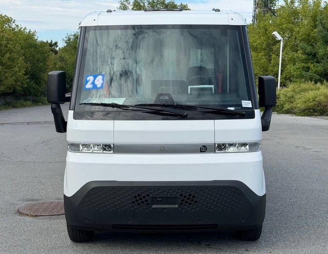 Used 2024 Chevrolet Brightdrop 600 w/ Commercial Equipment Package AWD/4WD image 7