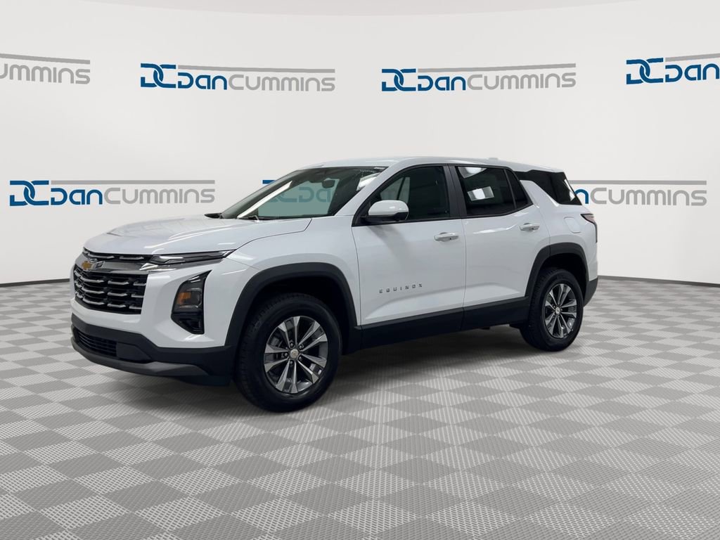 New 2026 Chevrolet Equinox LT w/ Safety and Technology Package image 4