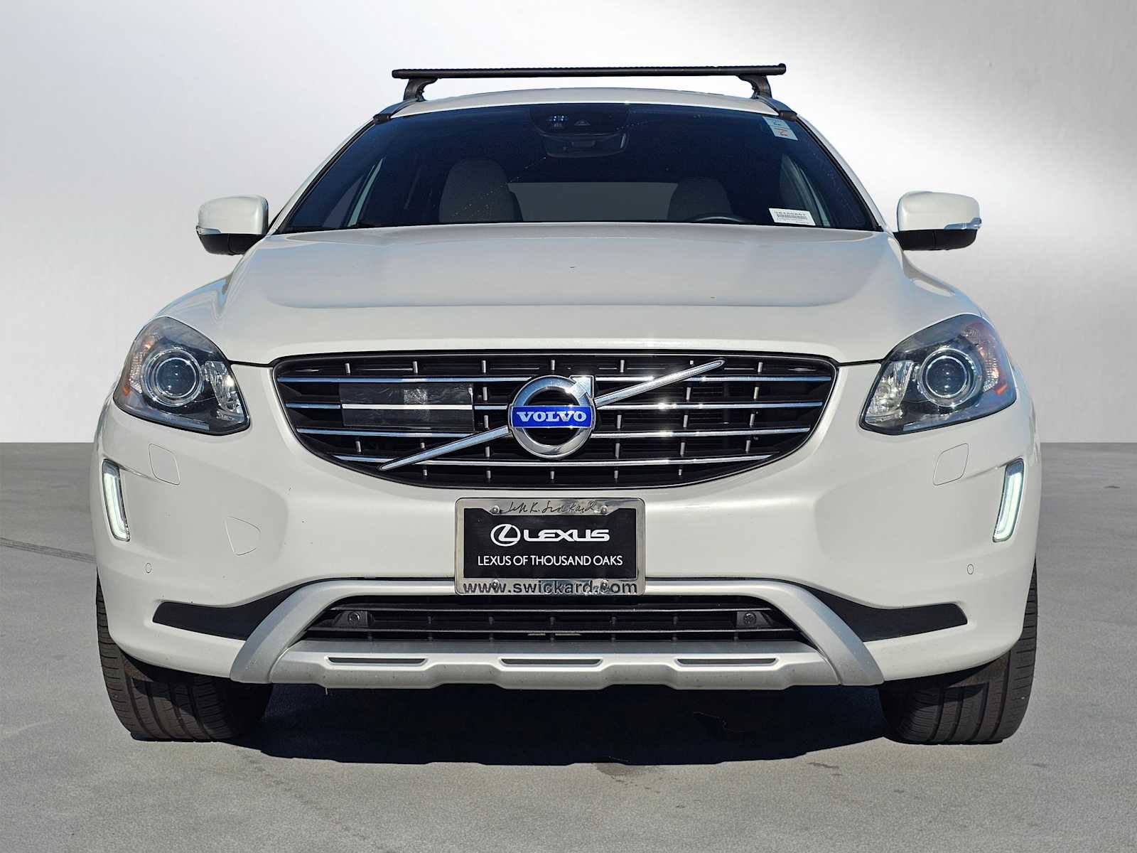 Used 2016 Volvo XC60 T6 Platinum w/ Climate Package image 34