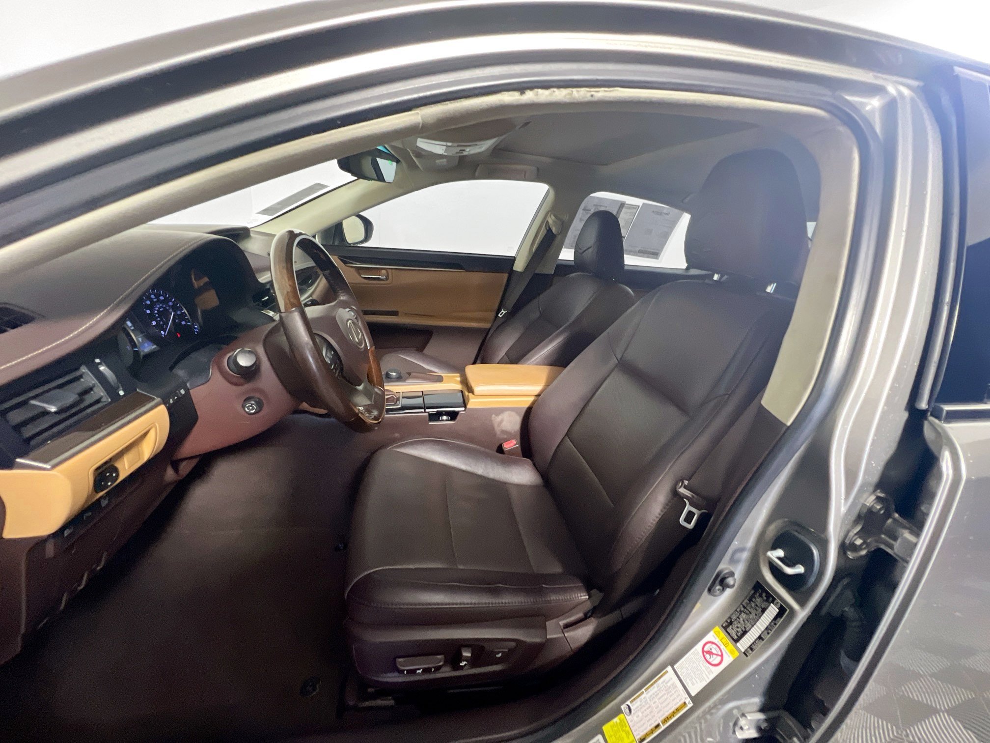 Used 2018 Lexus ES 350 w/ Premier Package FWD image 14