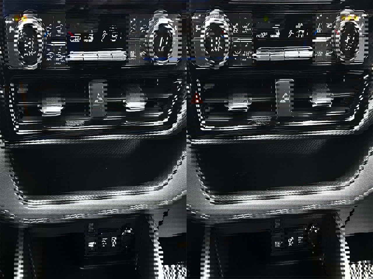 Used 2021 Toyota Highlander XSE image 18