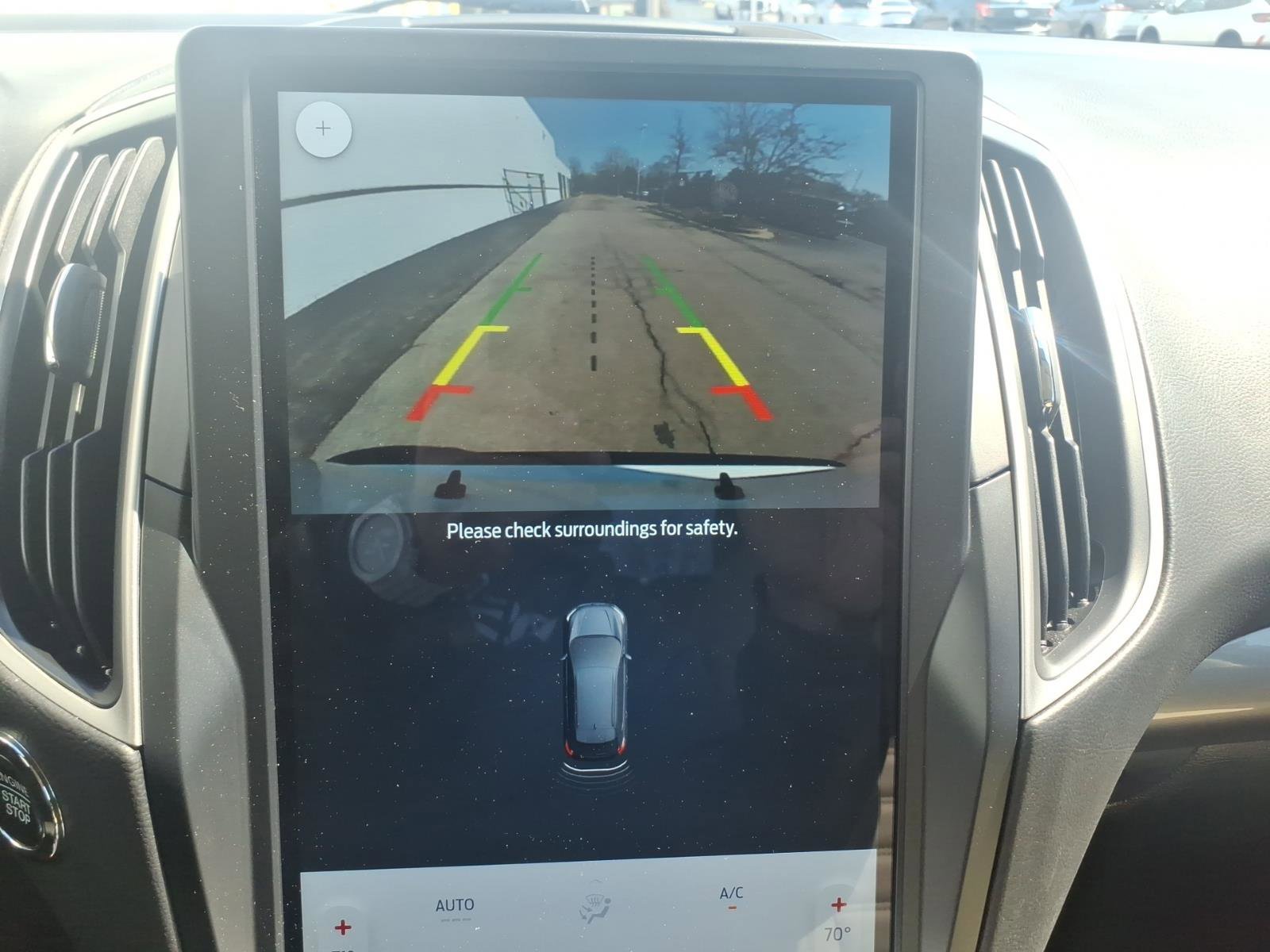 Certified 2024 Ford Edge SEL w/ Convenience Package AWD/4WD image 17