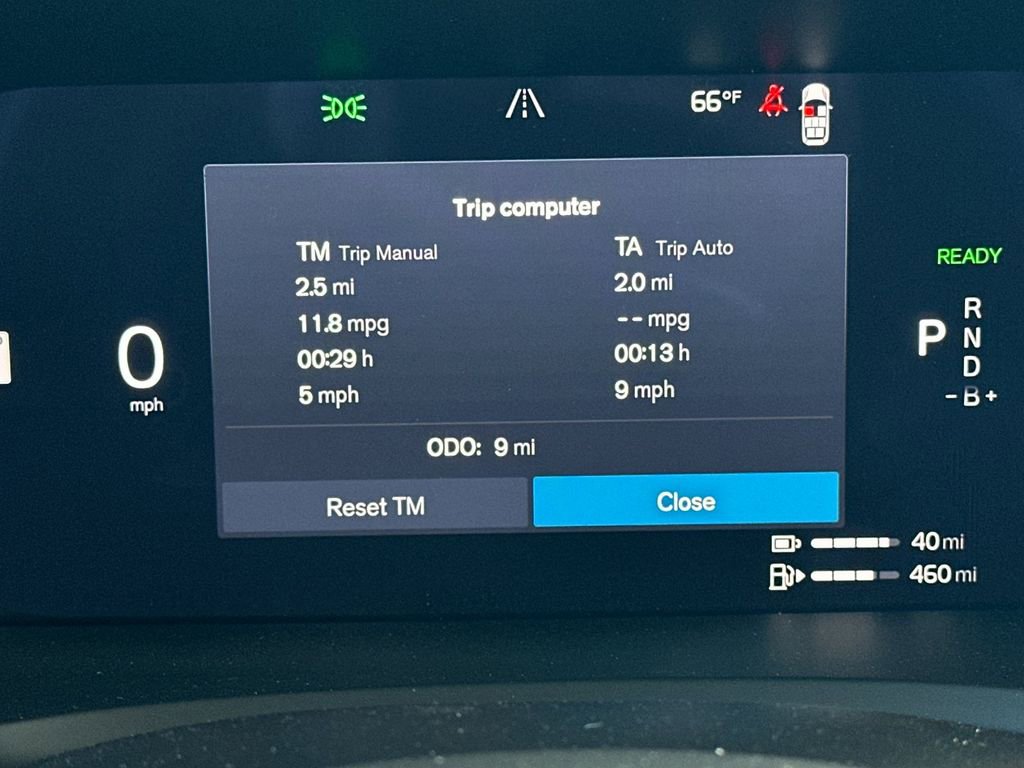 New 2026 Volvo XC90 T8 Plus w/ Protection Package Premier image 28