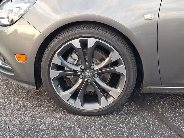 Used 2018 Buick Cascada Premium FWD image 8