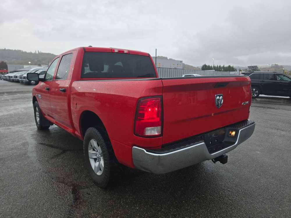 Used 2018 RAM 1500 ST w/ SXT Appearance Group AWD/4WD image 16