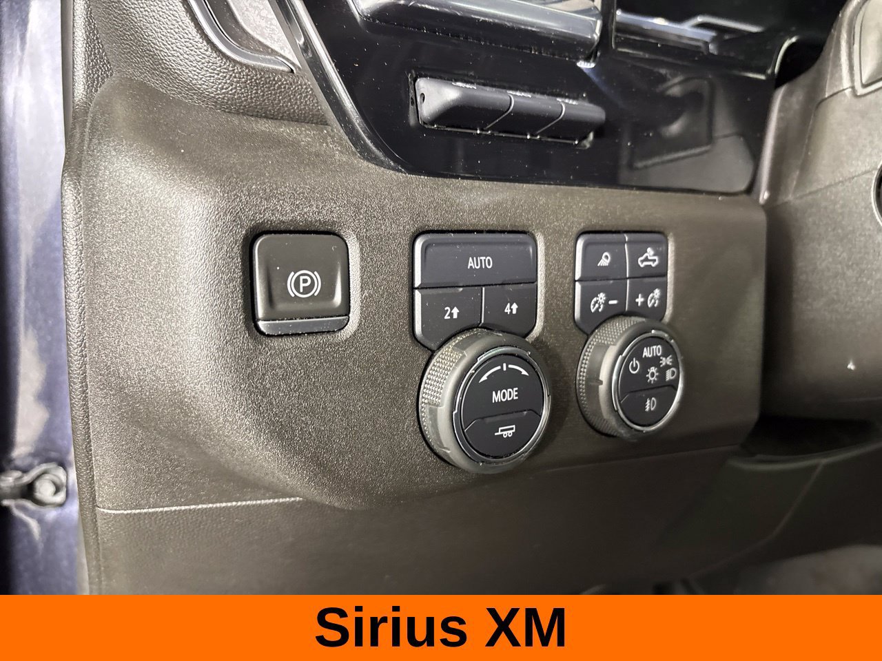 Used 2023 Chevrolet Silverado 1500 LTZ w/ LTZ Premium Package AWD/4WD image 11