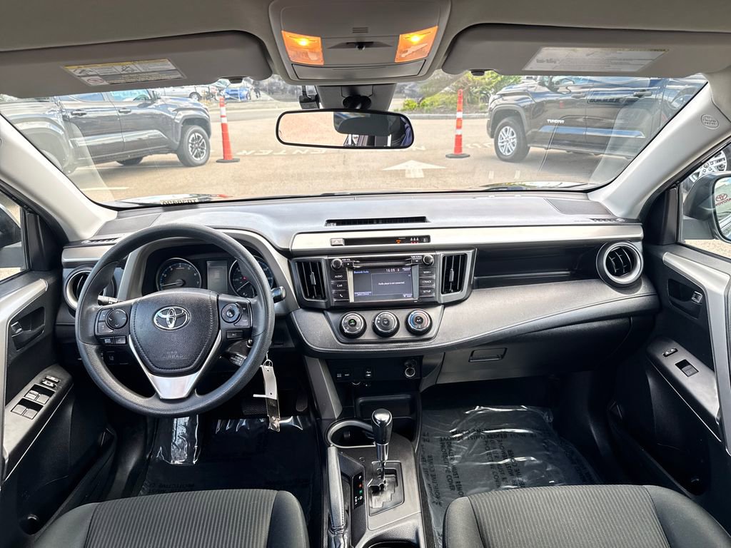 Used 2018 Toyota RAV4 LE w/ All Weather Liner Package AWD/4WD image 11