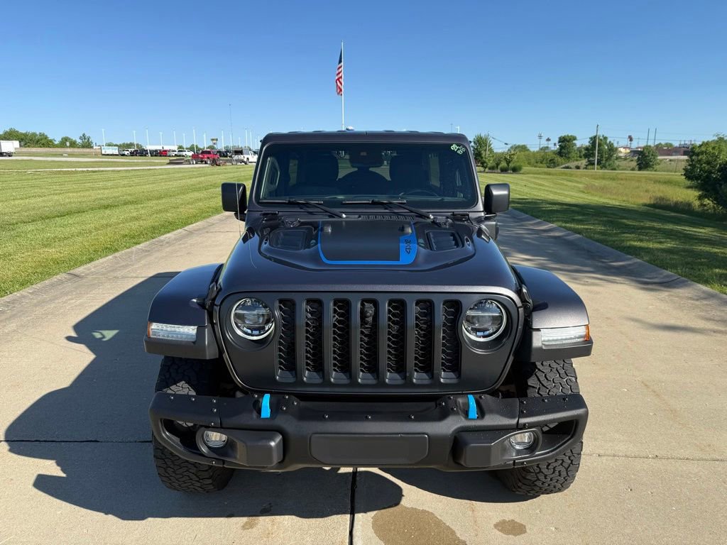 Used 2022 Jeep Wrangler Unlimited Rubicon 4xe w/ Steel Bumper Group AWD/4WD image 11