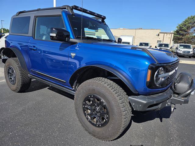 Used 2021 Ford Bronco First Edition AWD/4WD image 2
