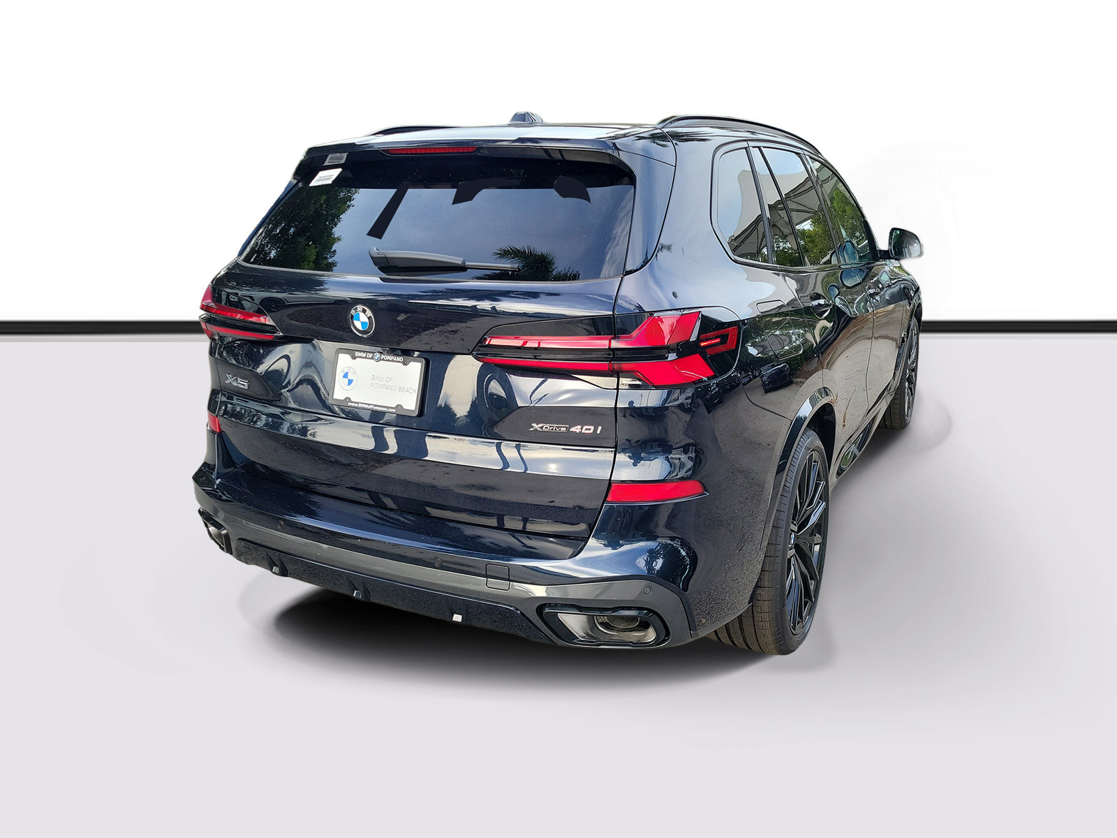 New 2026 BMW X5 xDrive40i w/ M Sport Package AWD/4WD image 4