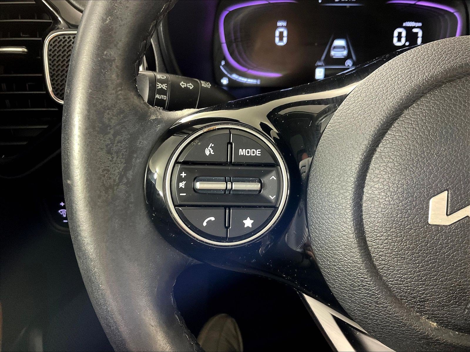 Used 2024 Kia Soul EX w/ Option Group 015 FWD image 11