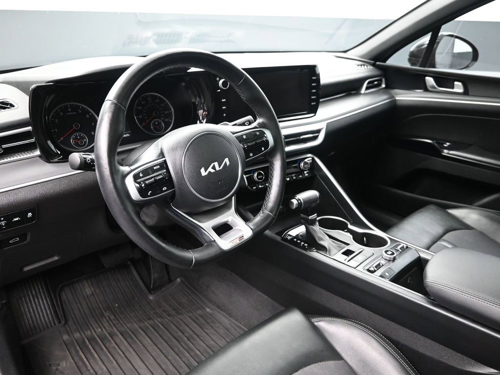 Used 2022 Kia K5 GT-Line w/ GT-Line Awd Premium Package image 13