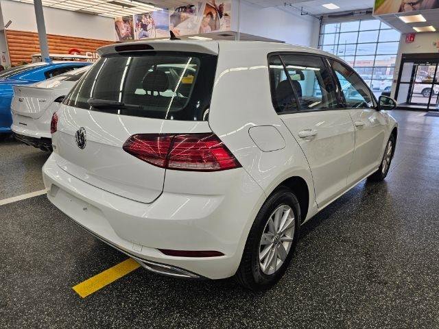 Used 2019 Volkswagen Golf S image 4