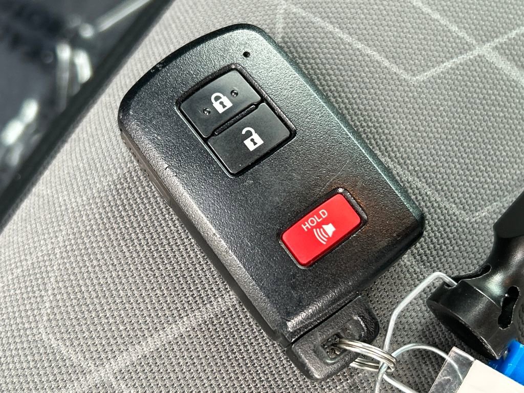 Used 2023 Toyota Tacoma TRD Sport image 33