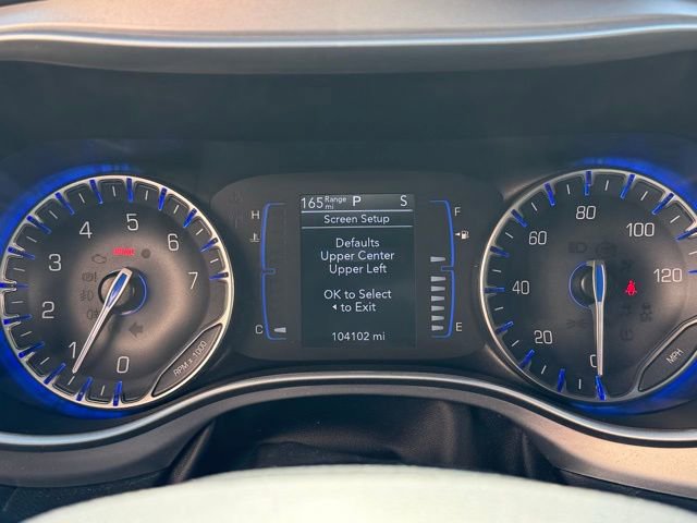 Used 2020 Chrysler Pacifica Touring w/ S Appearance Package image 23