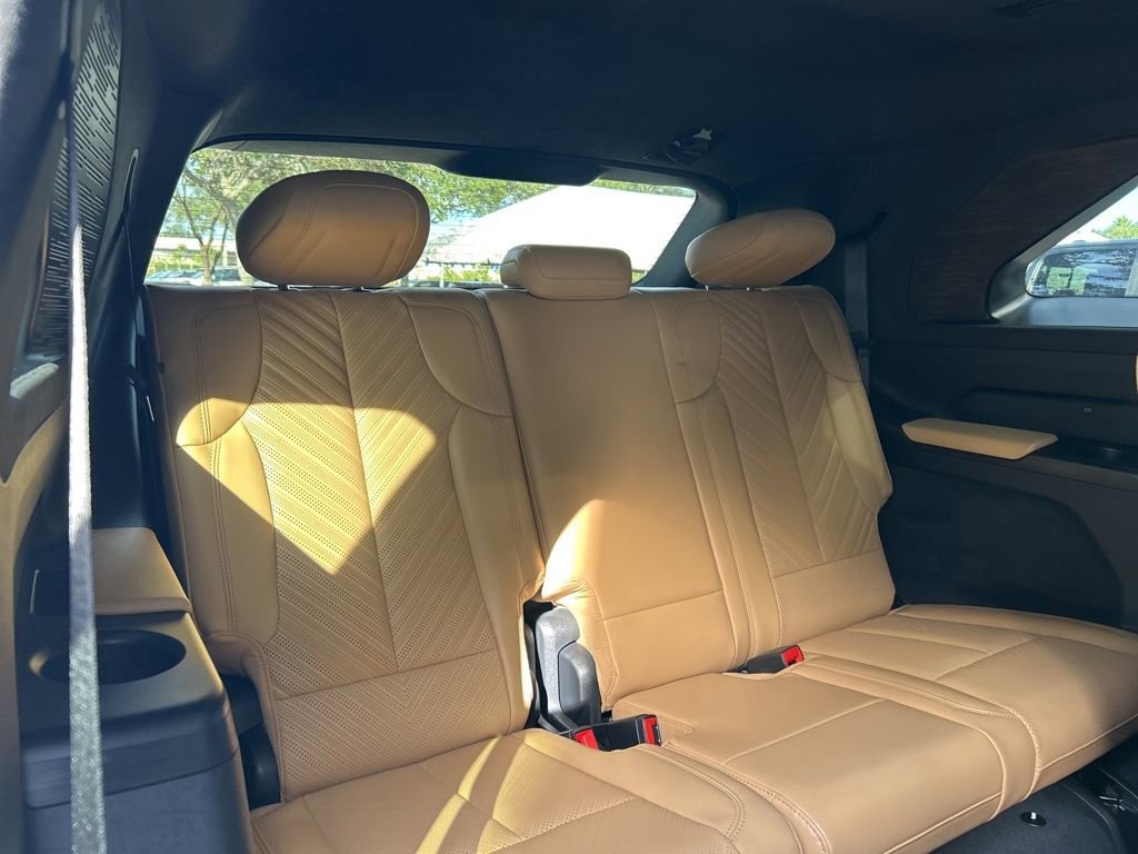 Used 2025 Cadillac Escalade IQ Sport 2 image 36