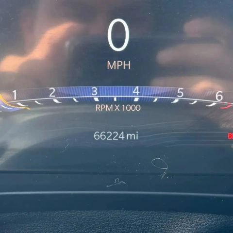 Used 2024 Jeep Grand Cherokee Laredo RWD image 15