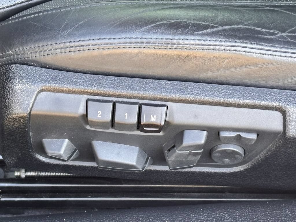 Used 2013 BMW 650i Coupe RWD image 24