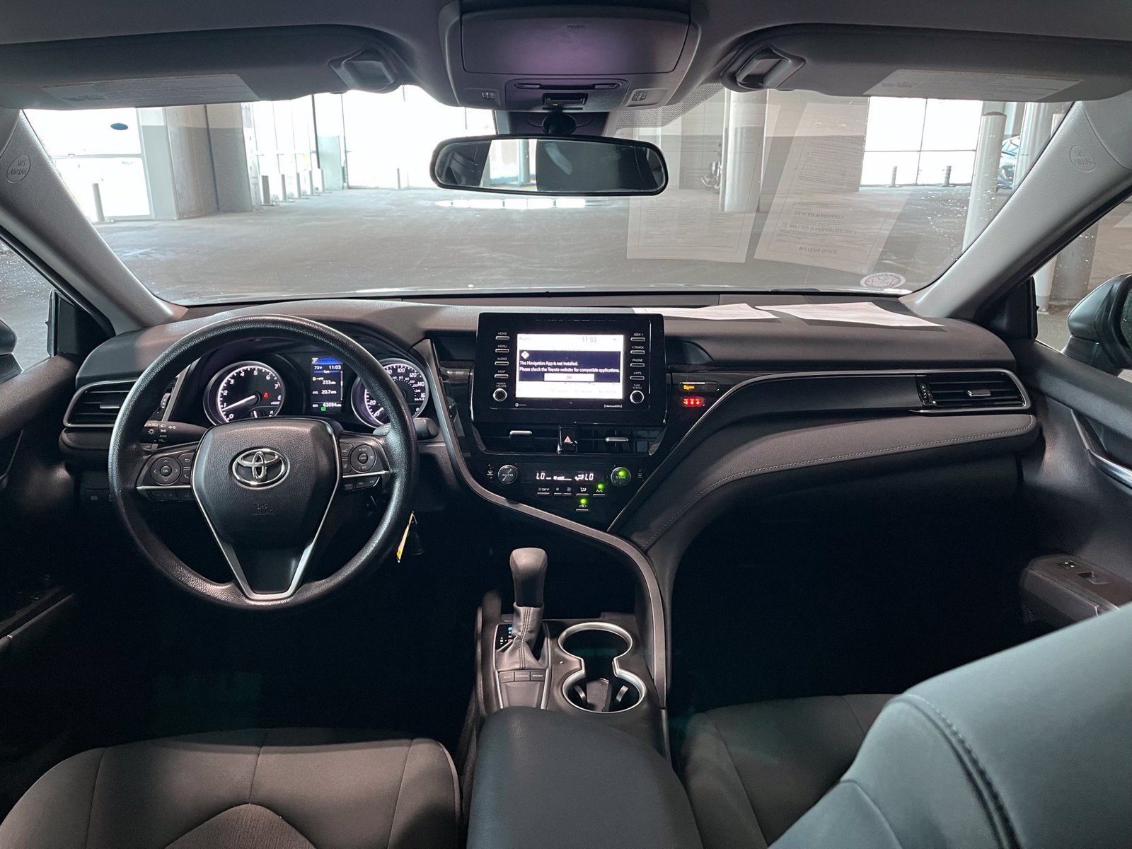 Used 2022 Toyota Camry LE FWD image 32