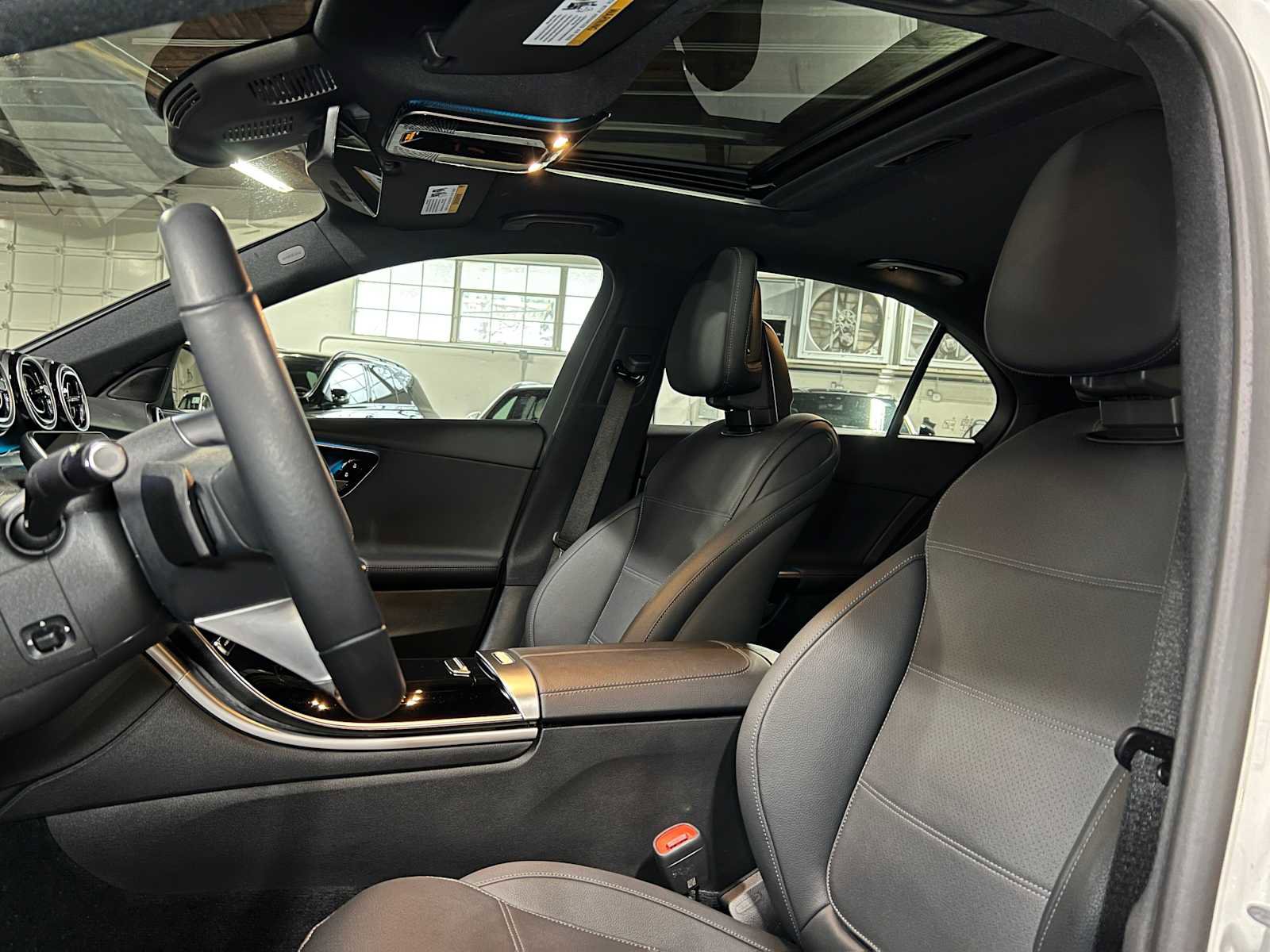 Used 2025 Mercedes-Benz C 300 Sedan image 24