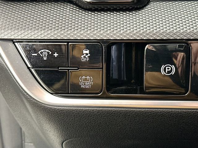 Used 2023 Kia Sportage LX image 20