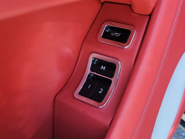 Used 2022 Bentley Bentayga image 20