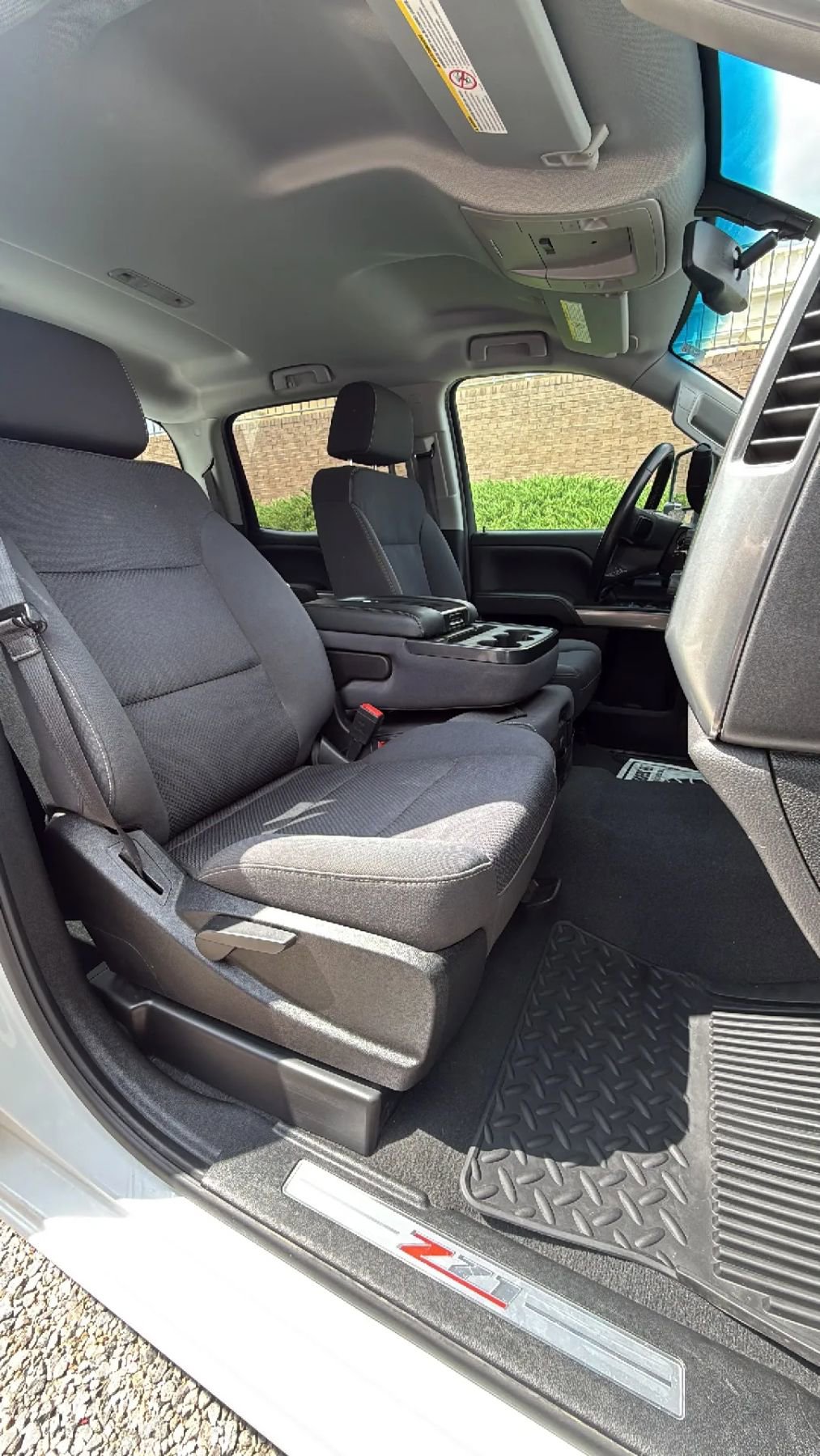 Used 2019 Chevrolet Silverado 2500 LT AWD/4WD image 28