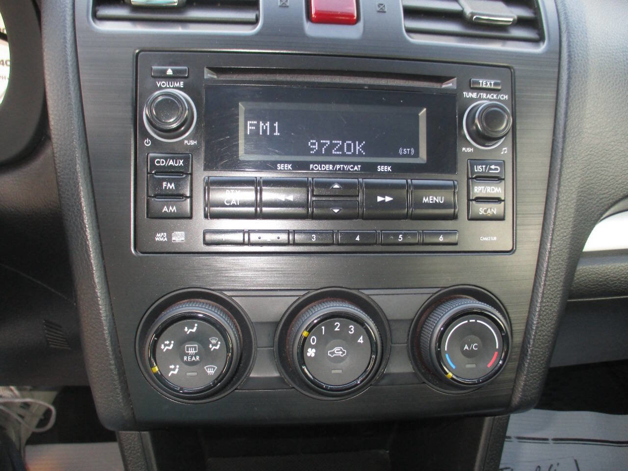 Used 2014 Subaru Impreza 2.0i AWD/4WD image 17