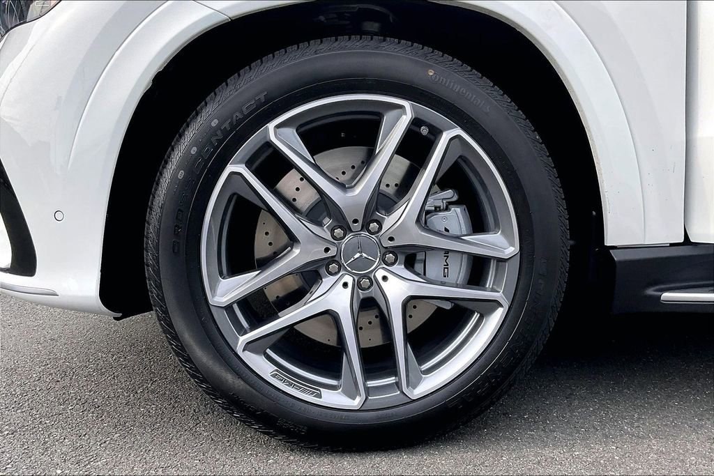 New 2026 Mercedes-Benz GLE 53 AMG 4MATIC Coupe image 11