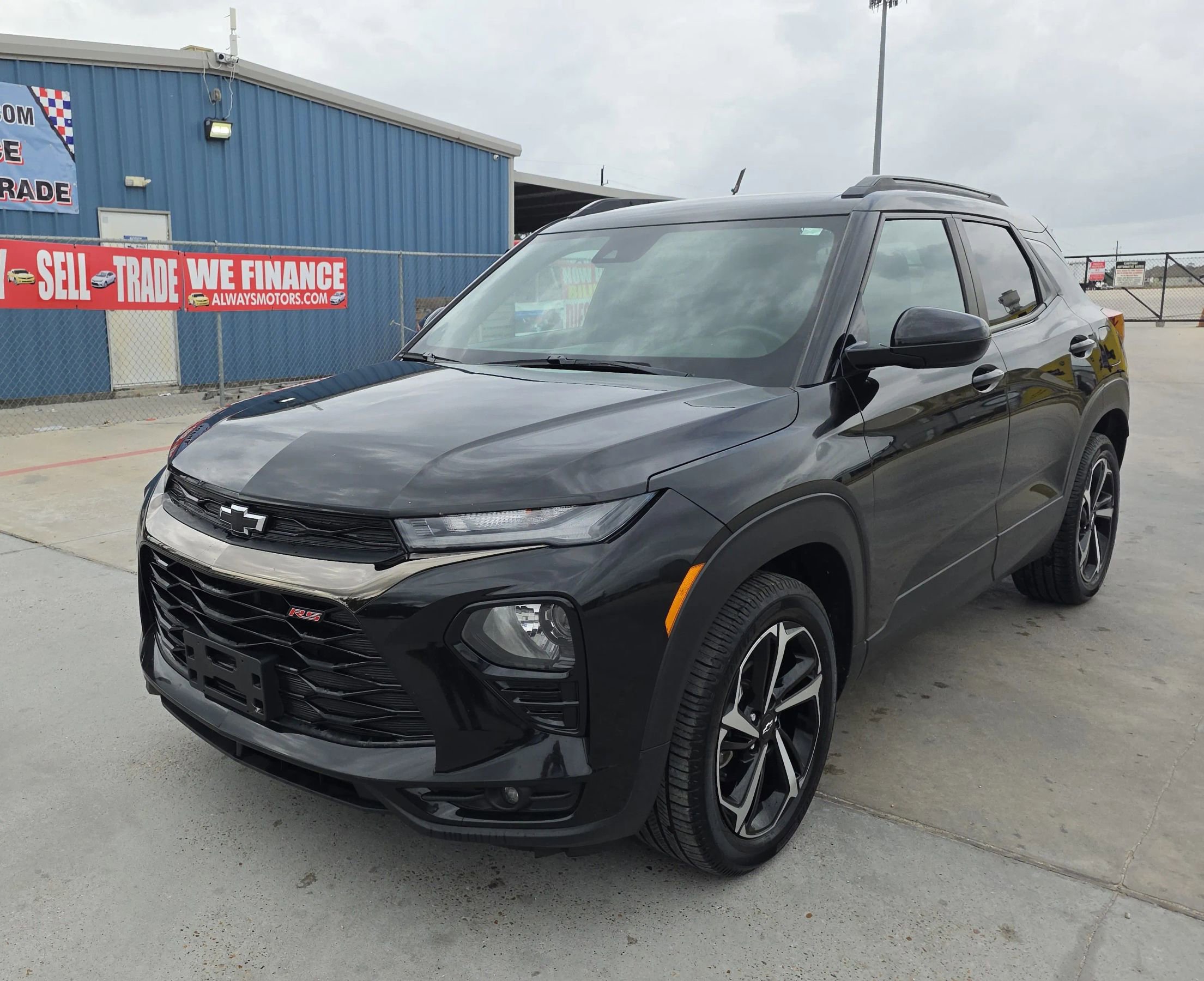Used 2022 Chevrolet TrailBlazer RS image 3