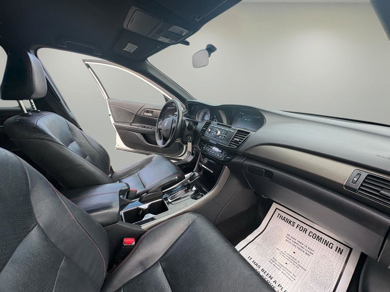 Used 2017 Honda Accord Sport Special Edition image 41