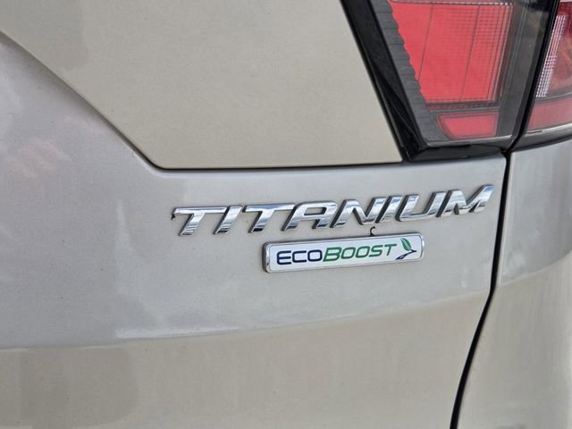 Used 2017 Ford Escape Titanium FWD image 14