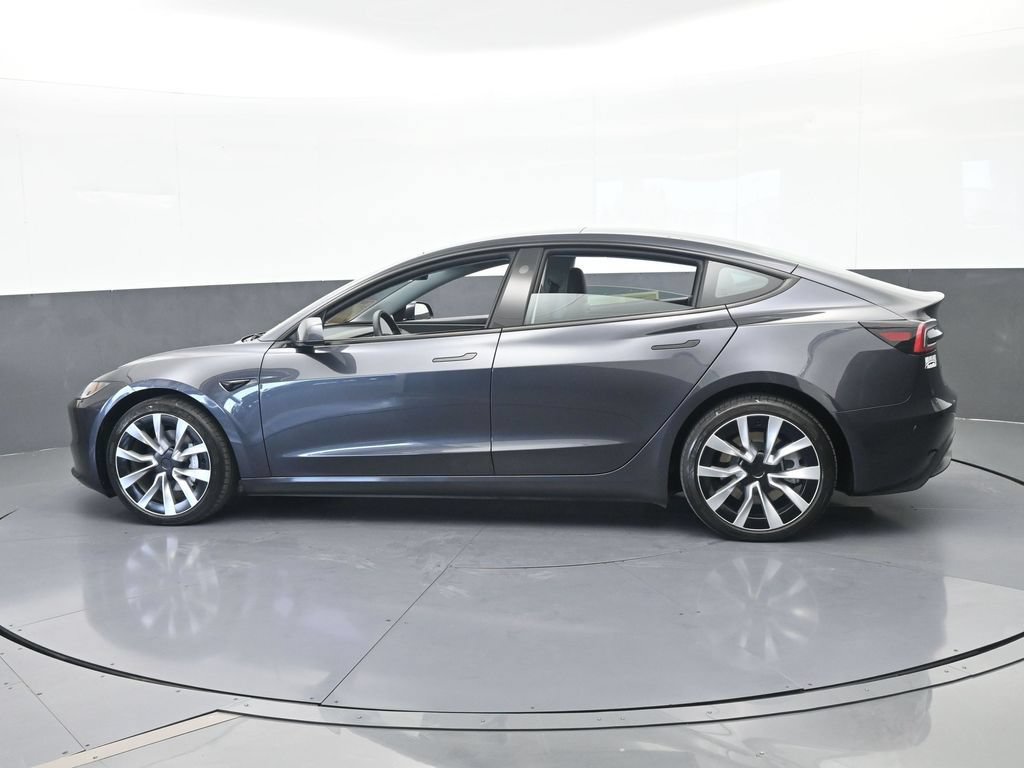 Used 2025 Tesla Model 3 Long Range RWD image 3