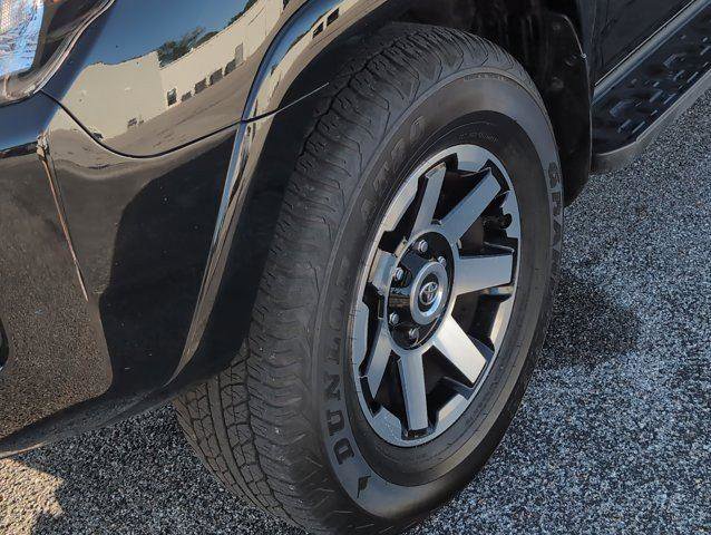 Used 2024 Toyota 4Runner TRD Off-Road Premium image 32