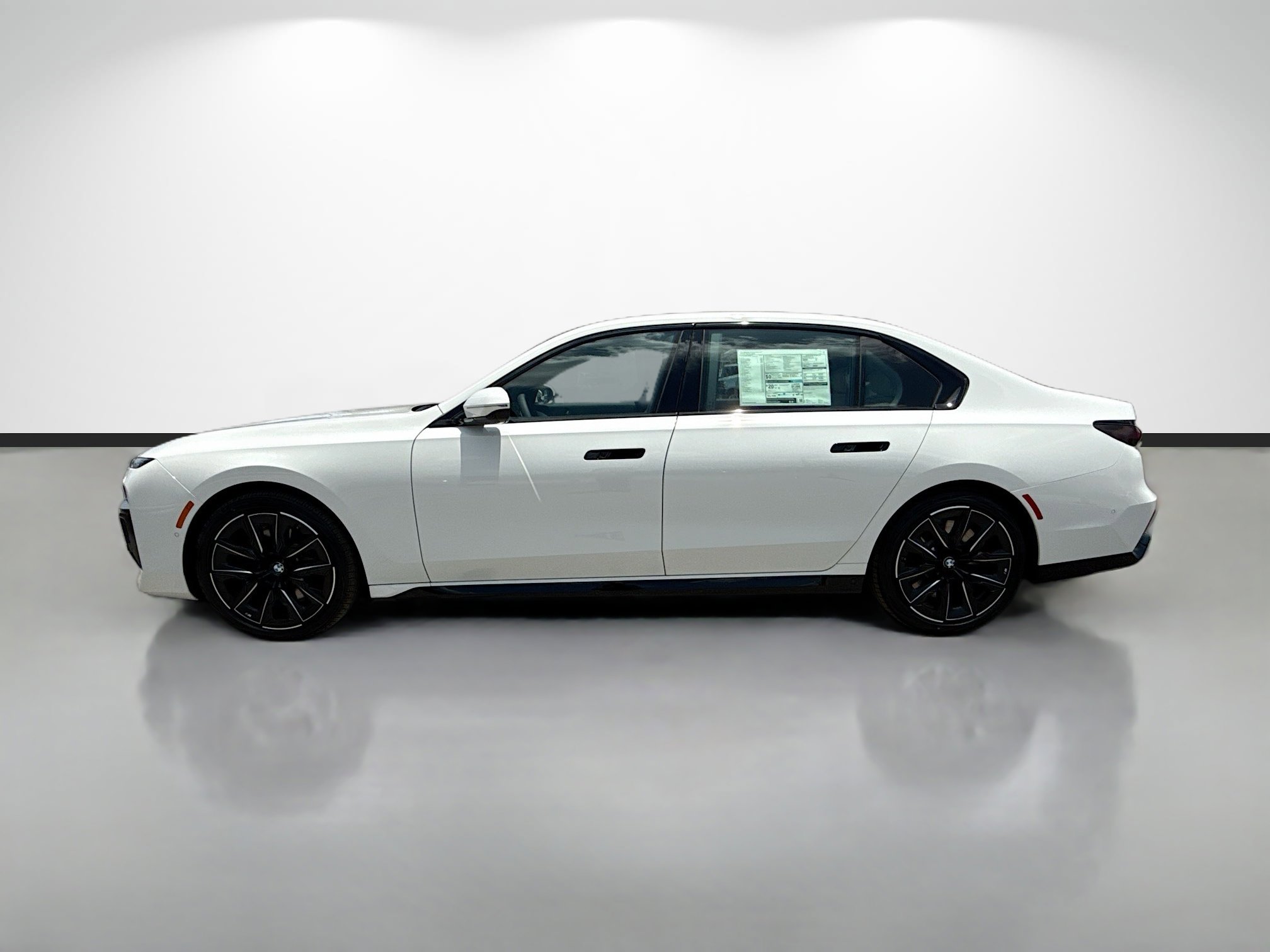 New 2026 BMW 760i xDrive AWD/4WD image 6