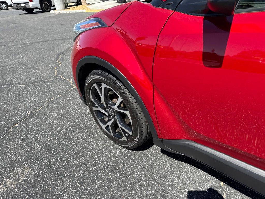 Certified 2020 Toyota C-HR XLE FWD image 10