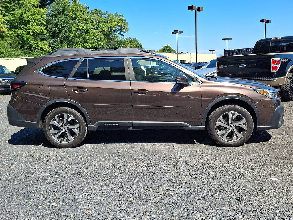 Used 2021 Subaru Outback Limited XT AWD/4WD image 10