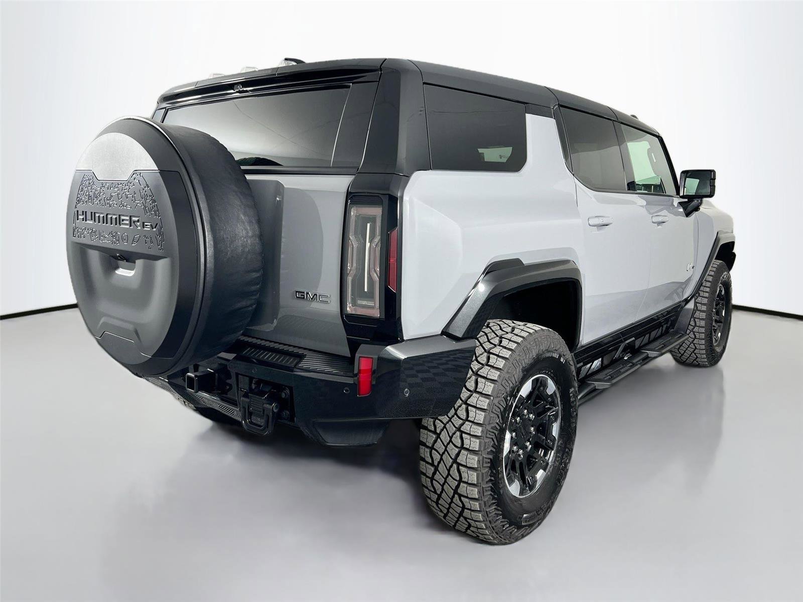 Used 2025 GMC Hummer EV 3X w/ Extreme Off-Road Package image 6