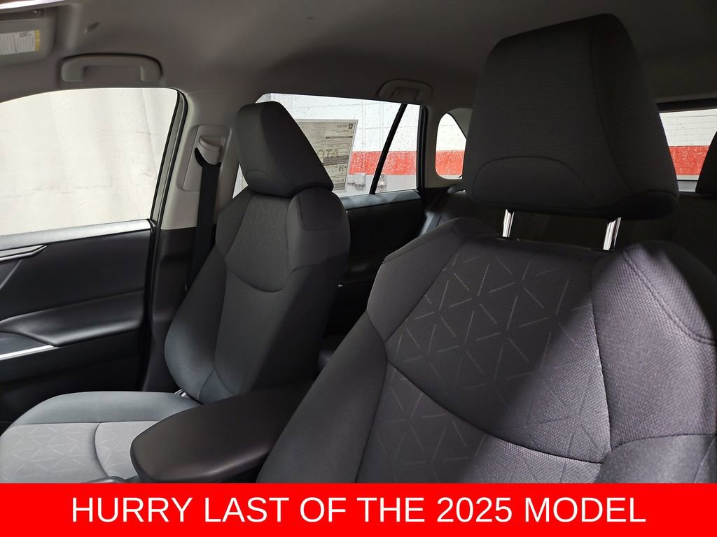 New 2025 Toyota RAV4 XLE image 12