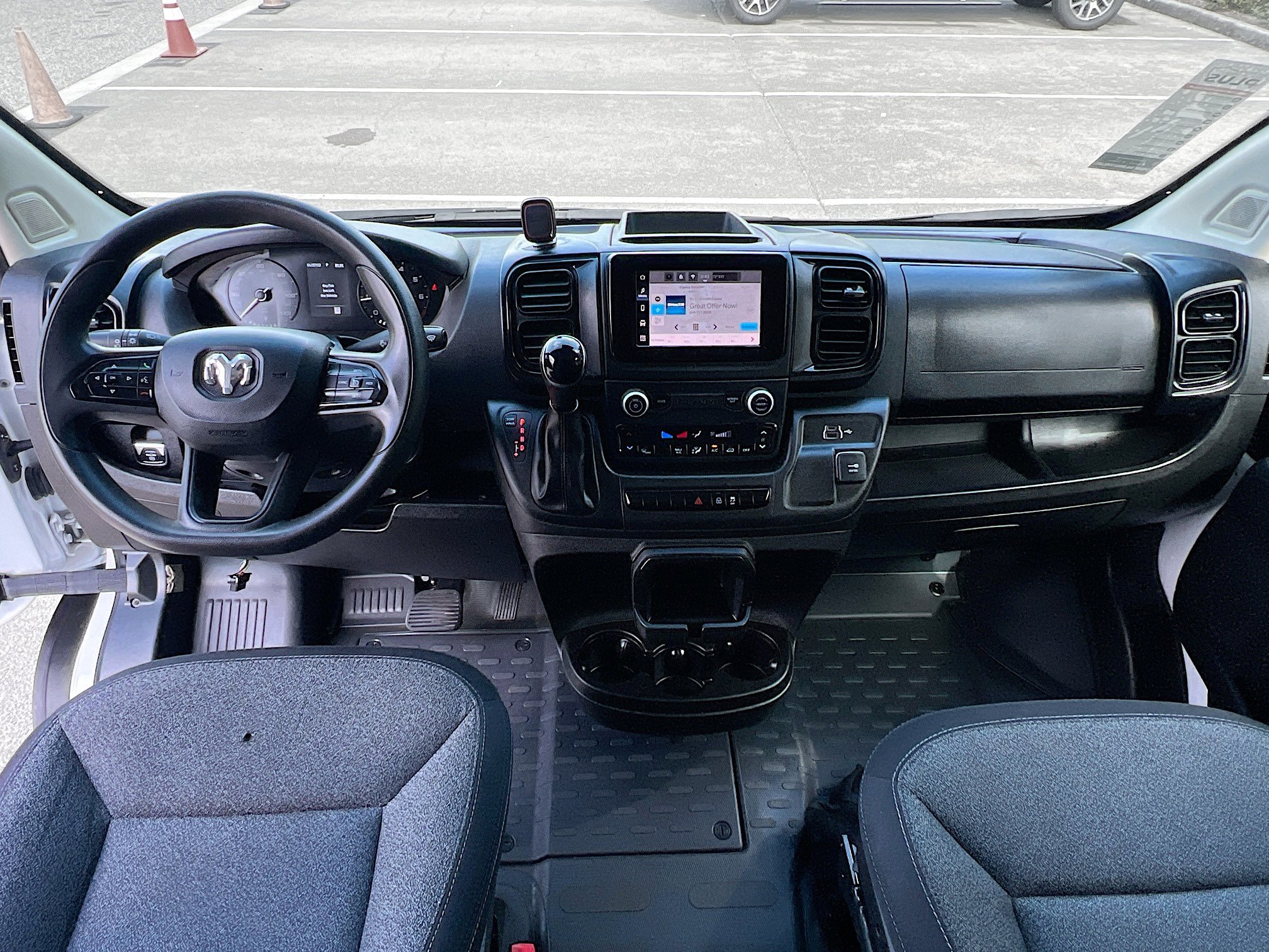 Used 2023 RAM ProMaster 2500 FWD image 31